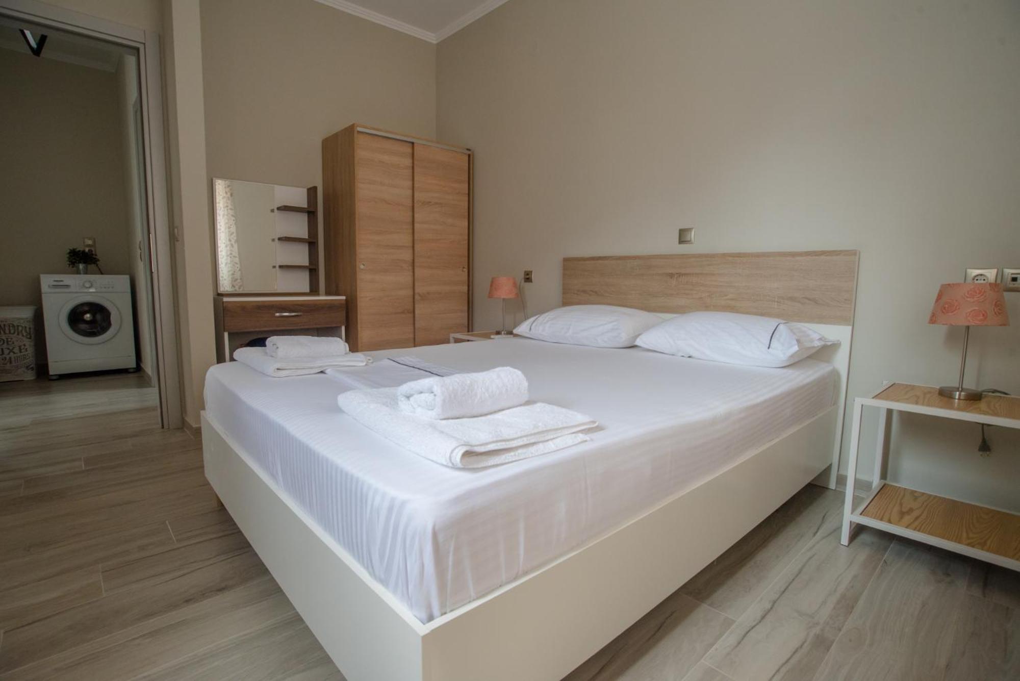 Nirvana Homes Vlachata Buitenkant foto