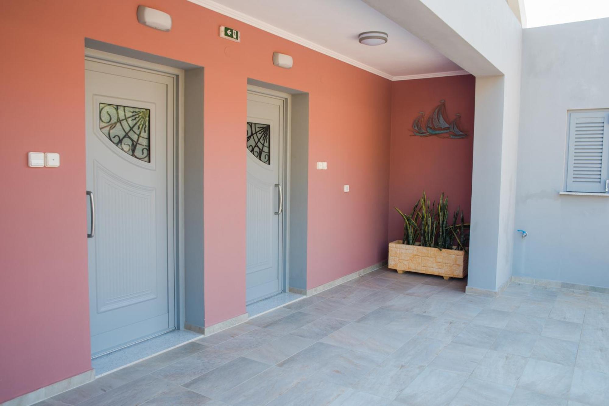 Nirvana Homes Vlachata Buitenkant foto